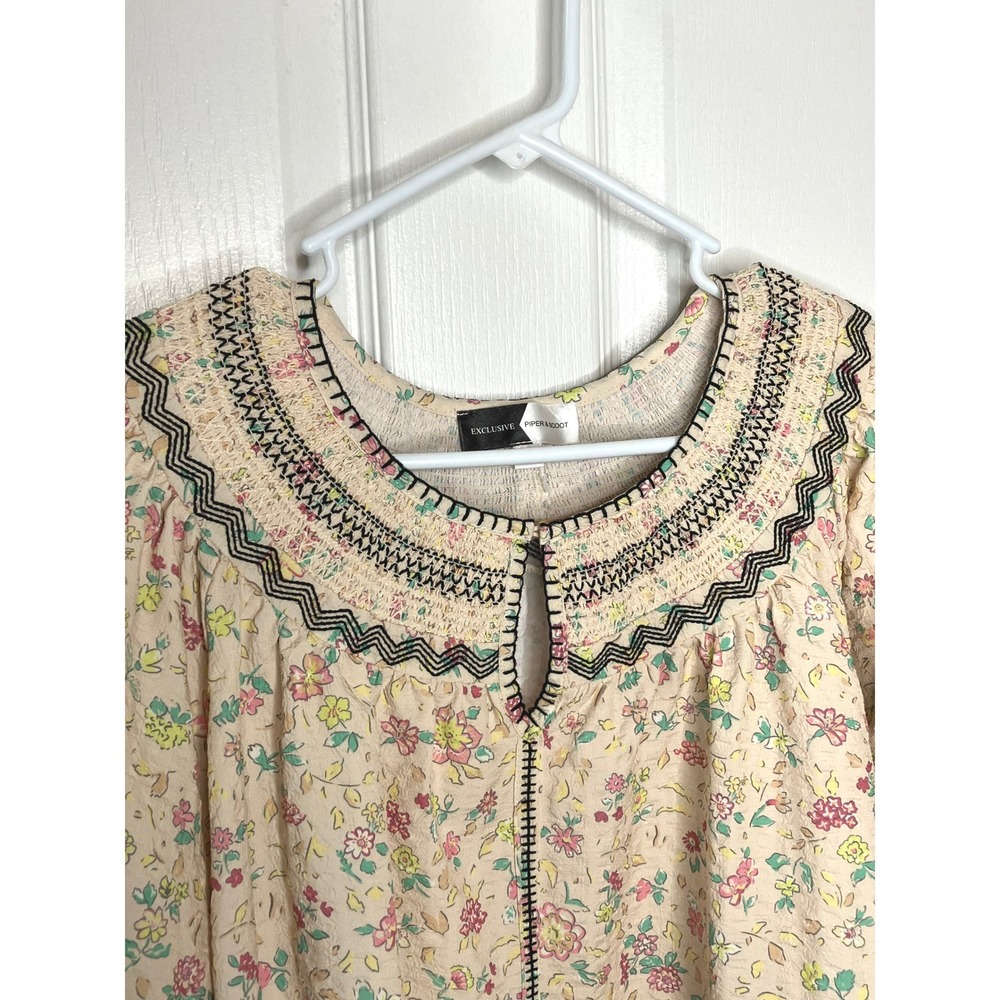 Piper & Scoot Exclusive Buy Me Flowers Boho Blouse Cream Embroidered Size Large - Picture 3 of 8